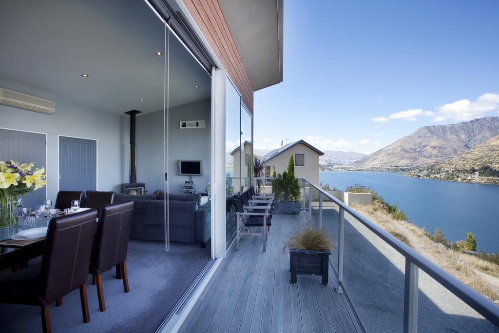 Highview Terrace By Amazing Accom Куийнстаун Екстериор снимка