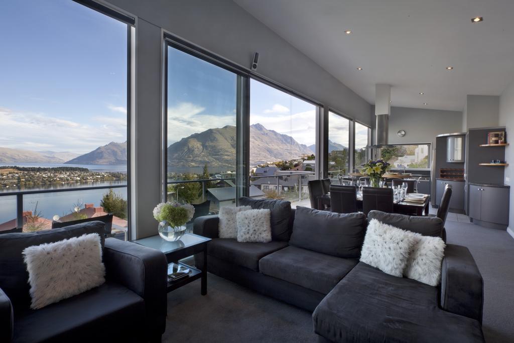 Highview Terrace By Amazing Accom Куийнстаун Екстериор снимка